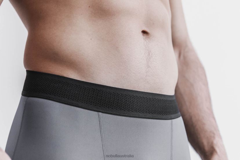 Midweight Compression 3/4 Tight XJ4668400Nobull