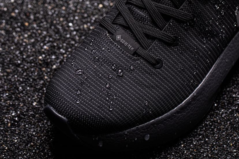 Black Asphalt Gore-Tex Runner+ XJ4668187Nobull
