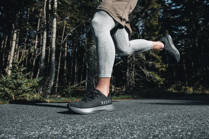 Black Asphalt Gore-Tex Runner+ XJ4668187Nobull