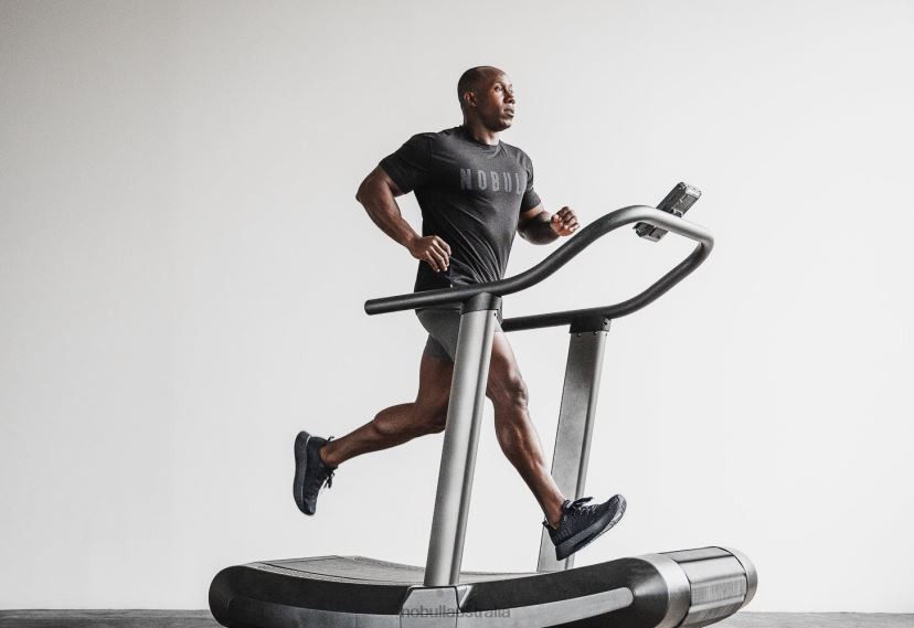 Black Runner+ XJ4668177Nobull