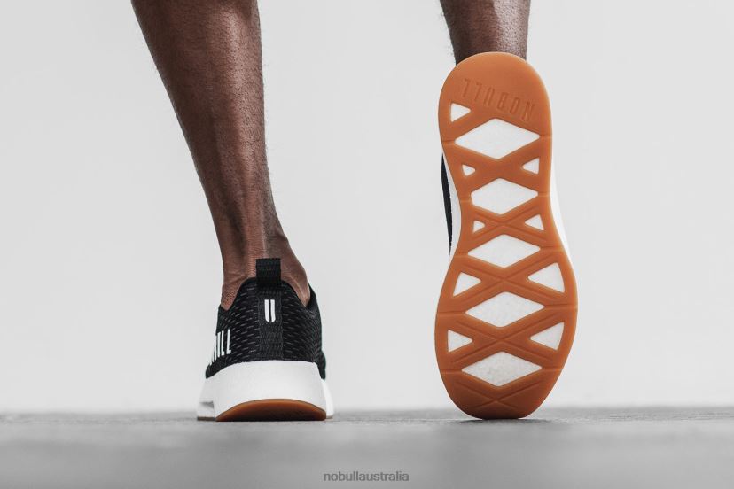 Black White Runner+ XJ4668182Nobull