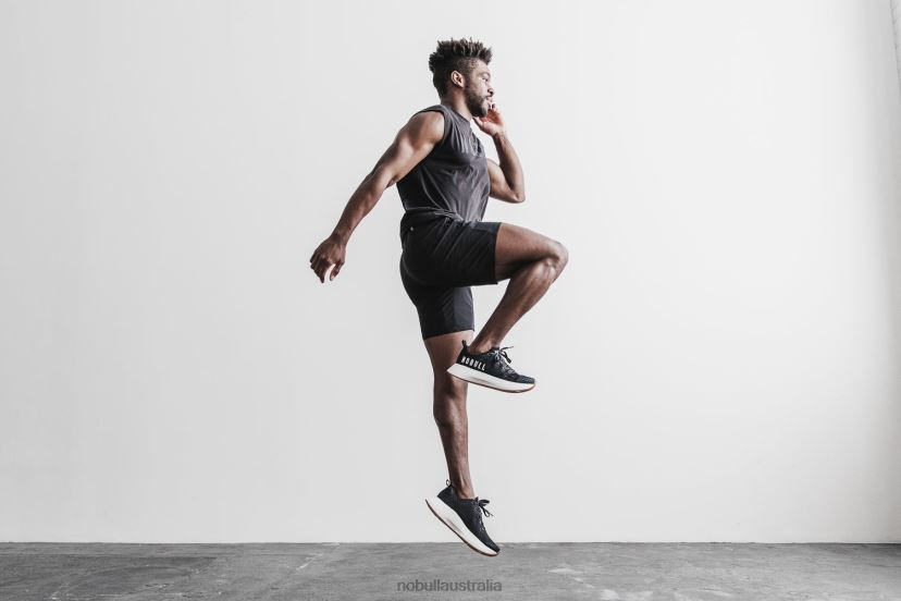 Black White Runner+ XJ4668182Nobull