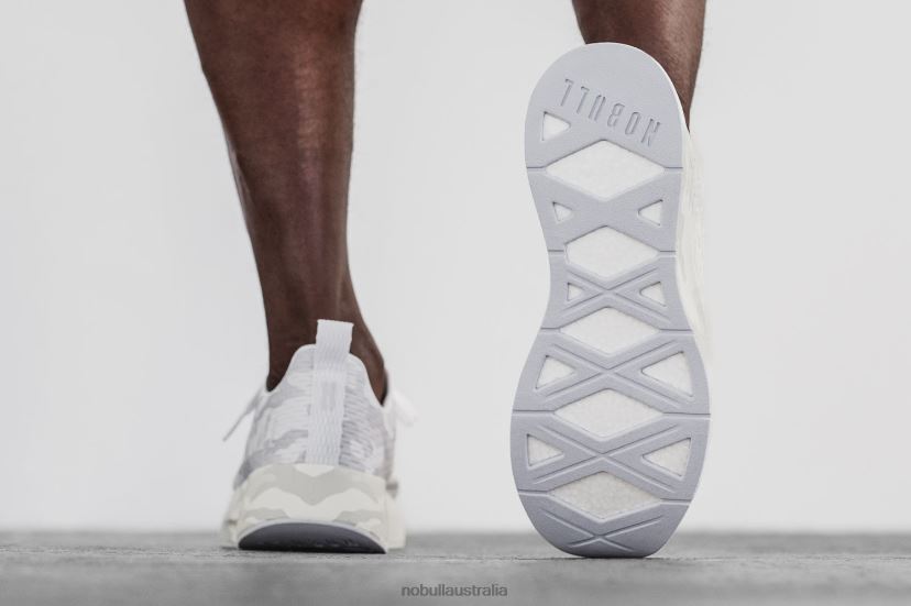 White Camo Runner+ XJ4668175Nobull
