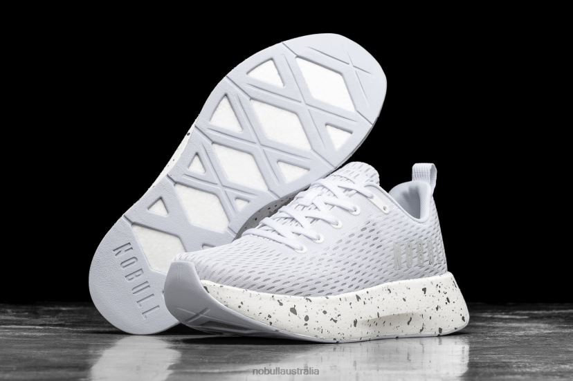 White Surface Runner+ XJ4668173Nobull