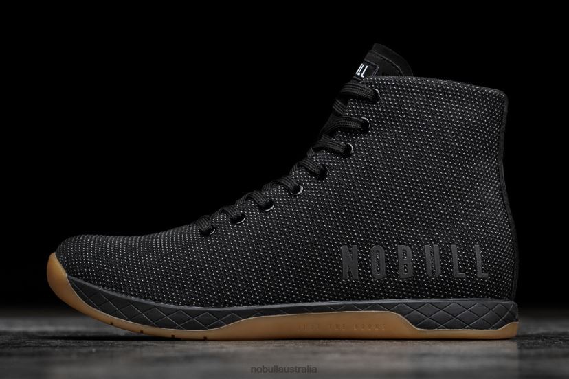High-Top Black Gum Trainer XJ46685Nobull