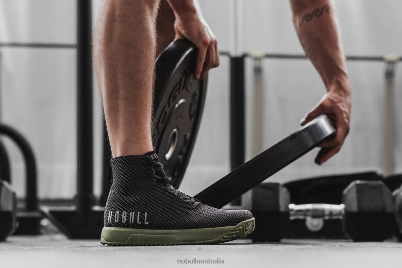 High-Top Black Ivy Trainer+ XJ4668132Nobull