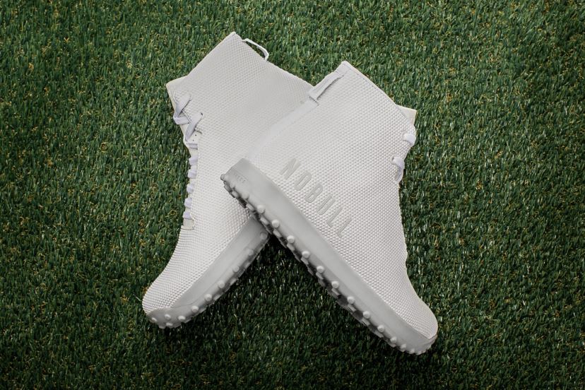 High-Top White Arctic Turf Trainer XJ4668200Nobull