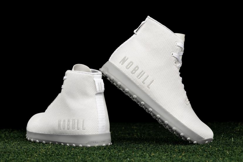 High-Top White Arctic Turf Trainer XJ4668200Nobull