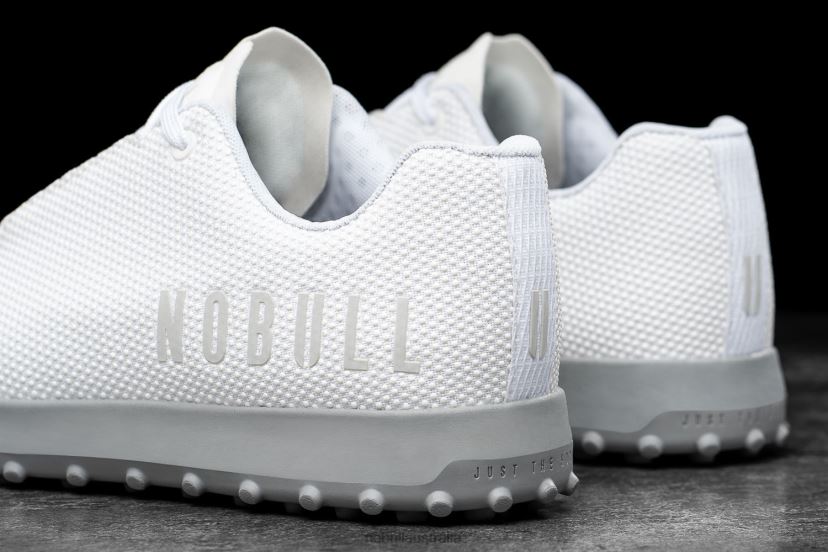 White Arctic Turf Trainer XJ4668199Nobull
