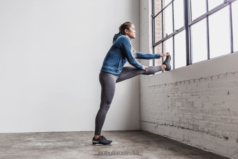 Performance Pullover Hoodie XJ46681173Nobull