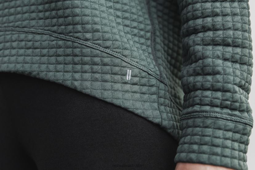 Quilted Crew Pullover XJ4668796Nobull