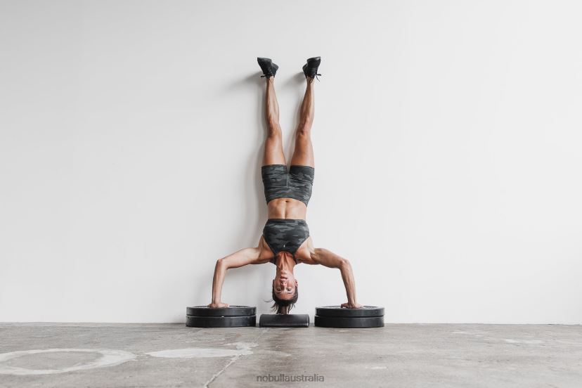 Halter Sports Bra XJ46681256Nobull