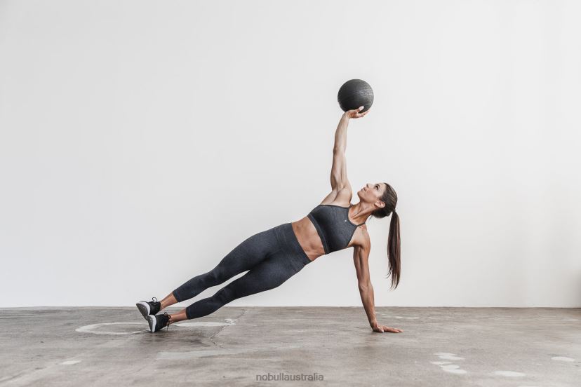 Halter Sports Bra XJ4668978Nobull