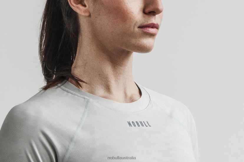 Lightweight Textured Long Sleeve Tee XJ46681151Nobull