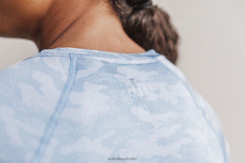 Lightweight Textured Long Sleeve Tee XJ46681152Nobull