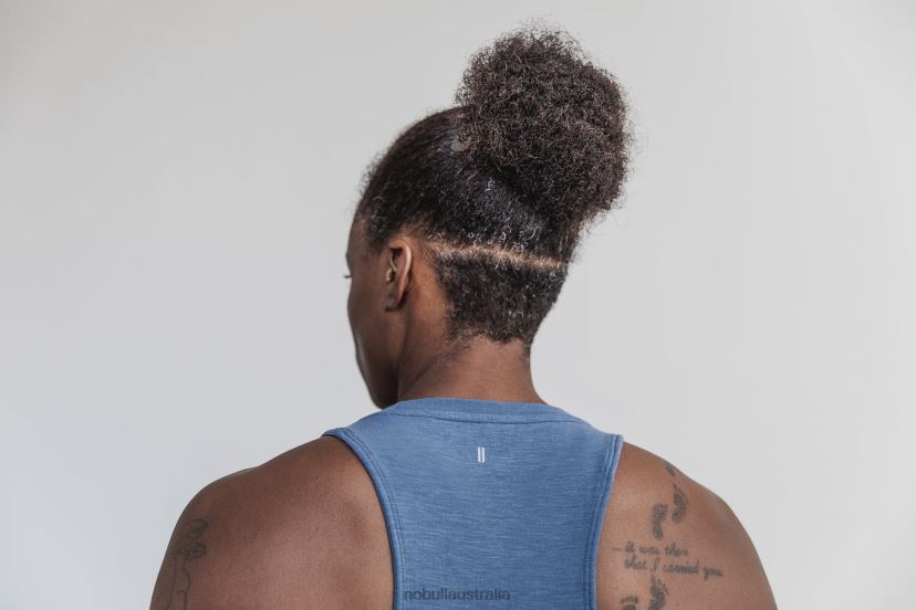 High-Neck Tank XJ4668750Nobull