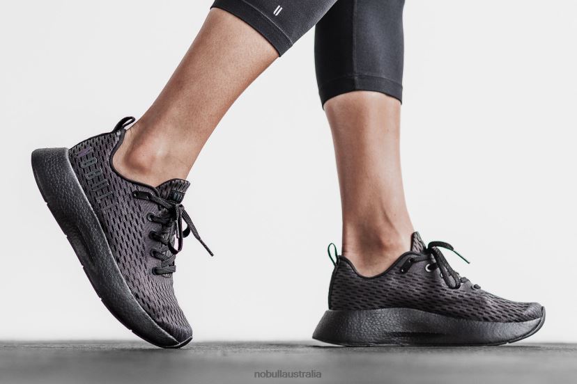 Black Iridescent Runner+ XJ4668627Nobull