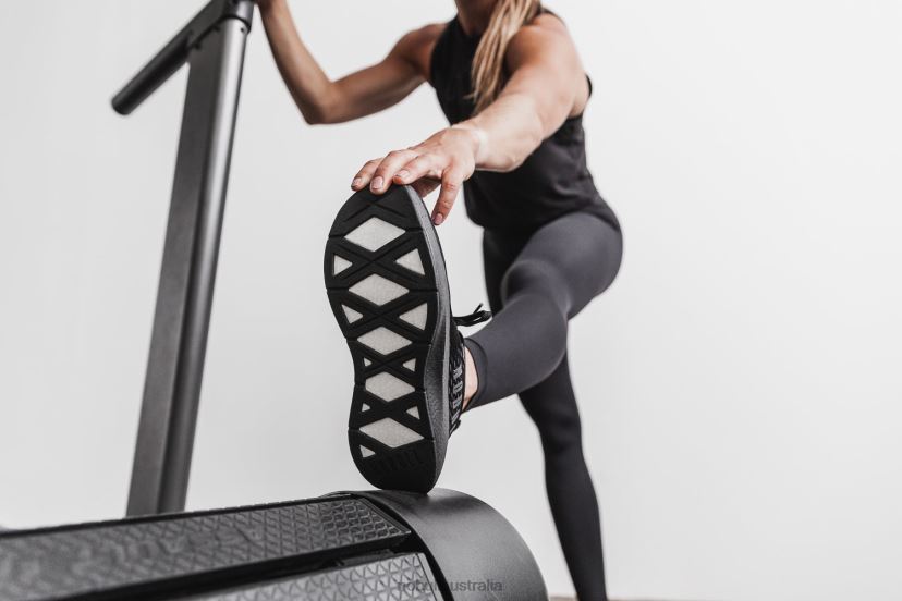 Black Runner+ XJ4668614Nobull