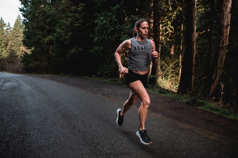 Black White Runner+ XJ4668612Nobull