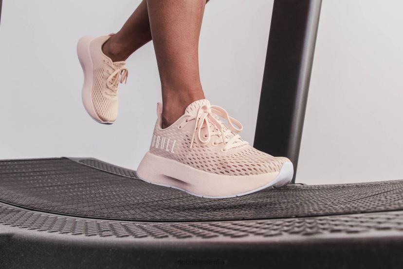 Blush White Runner+ XJ4668621Nobull