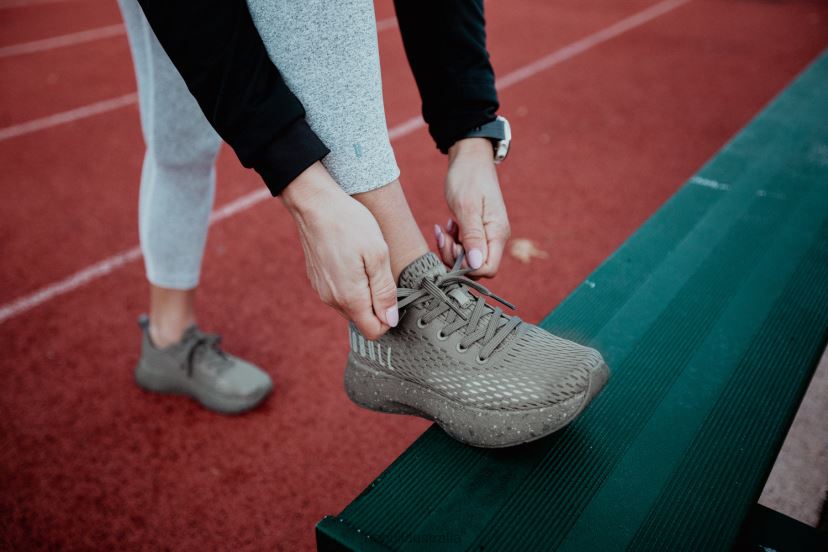 Dark Grey Surface Runner+ XJ4668615Nobull