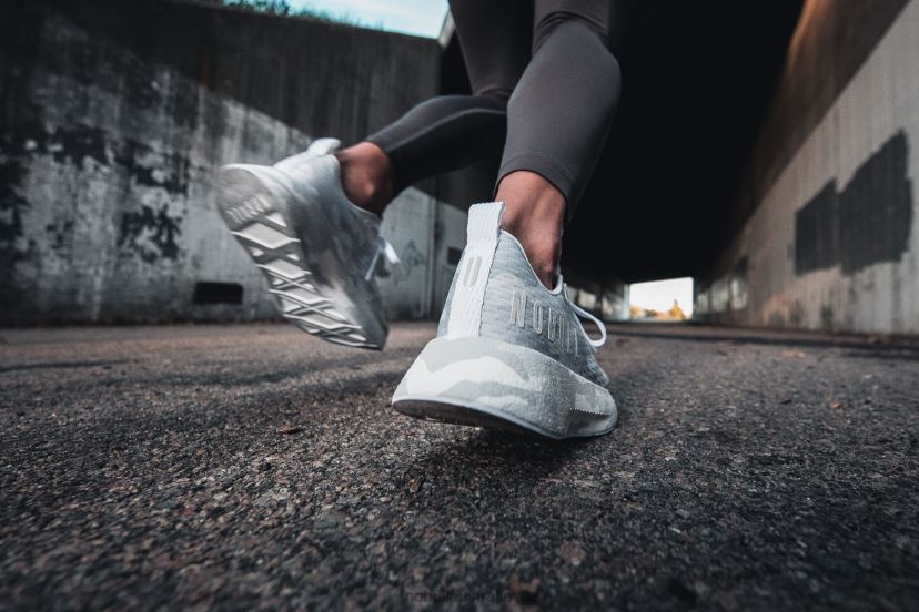 White Camo Runner+ XJ4668622Nobull