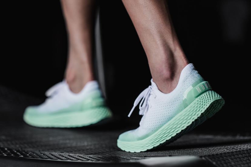 White Mist Gradient Ripstop Runner XJ4668596Nobull