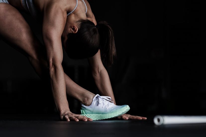 White Mist Gradient Ripstop Runner XJ4668596Nobull