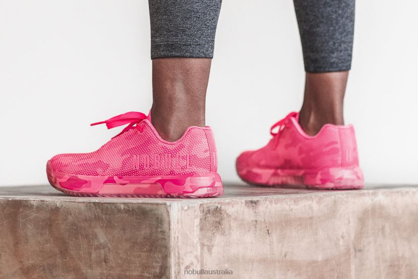 Neon Pink Camo Trainer+ XJ4668547Nobull