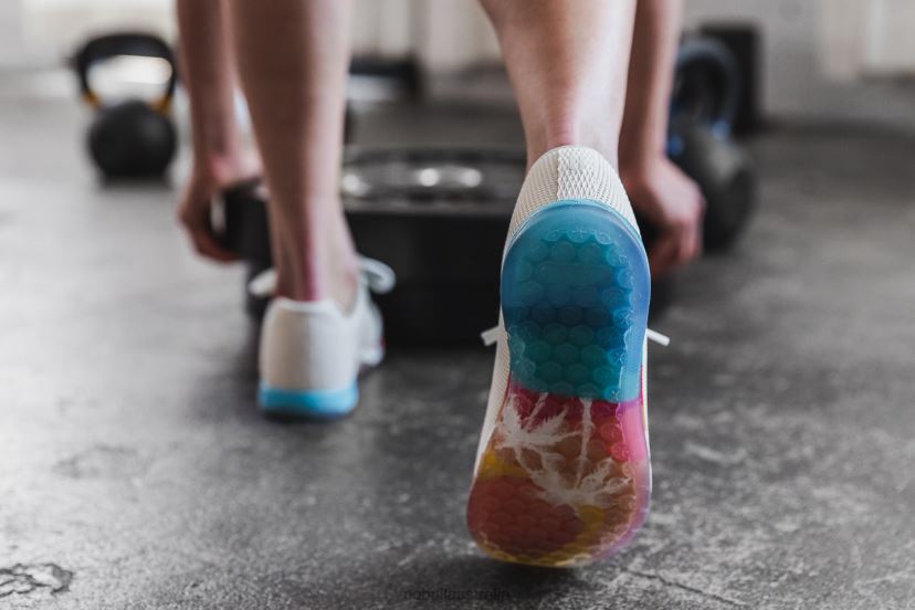 Shell Sunrise Trainer XJ4668523Nobull