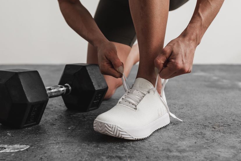 White Trainer+ XJ4668544Nobull